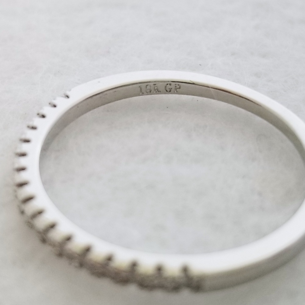 HOST PICK!!! 🌹 18k White Gold Pave Band - Picture 6 of 7